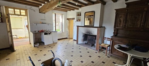 Дом с 3 спальнями в Клери-Сент-Андре, Франция № 267523 3