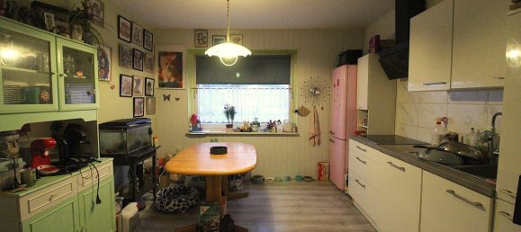 5 rooms House in Leer, Germany No. 198359 8