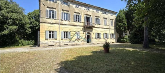 29 Schlafzimmer Villa in Lucca, Italy, Nr. 135446 5