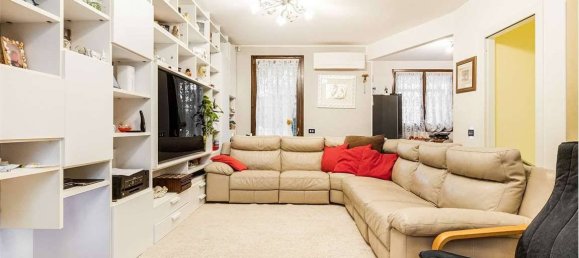 6 Schlafzimmer Villa in Vanzago, Italy, Nr. 275282 5