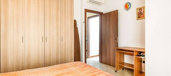 6 Schlafzimmer Villa in Vanzago, Italy, Nr. 275282 24