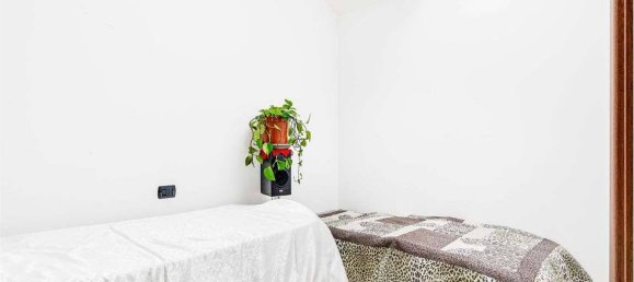 6 Schlafzimmer Villa in Vanzago, Italy, Nr. 275282 25