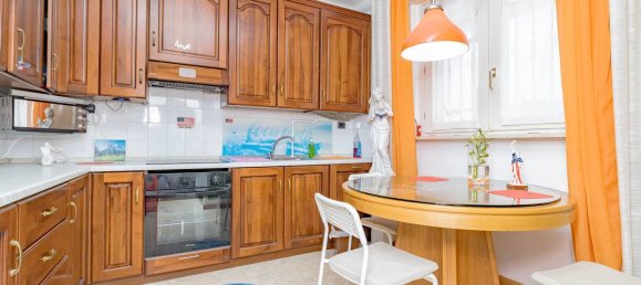 2-salle Appartement à Lodi, Italy No. 5968 2