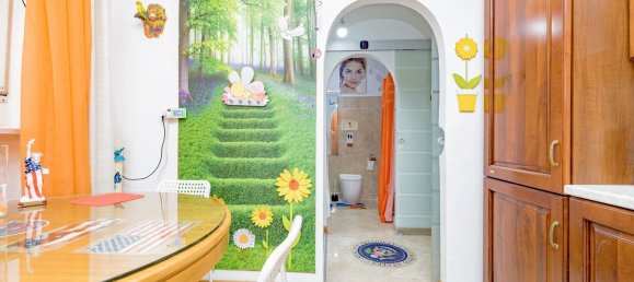 2-salle Appartement à Lodi, Italy No. 5968 6