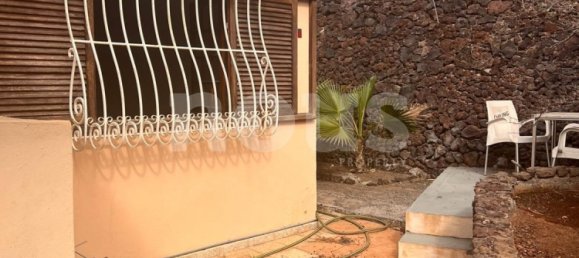 3 bedrooms Villa in San Eugenio, Spain No. 14031 27