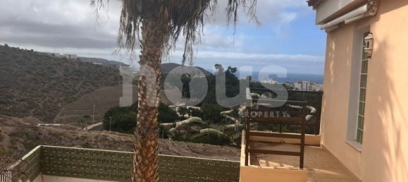 3 bedrooms Villa in San Eugenio, Spain No. 14031 16