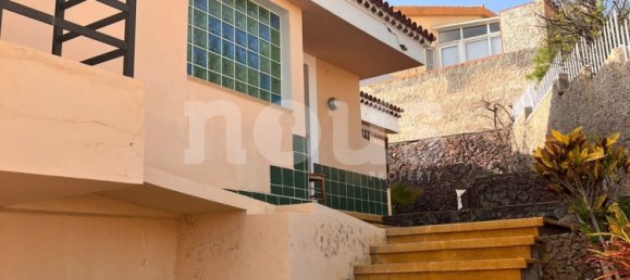 3 bedrooms Villa in San Eugenio, Spain No. 14031 11
