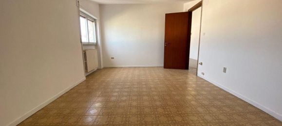 Apartamento de 4 divisões em Pescara, Italy N.º 170291 13