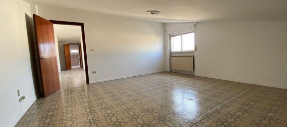 Apartamento de 4 divisões em Pescara, Italy N.º 170291 14