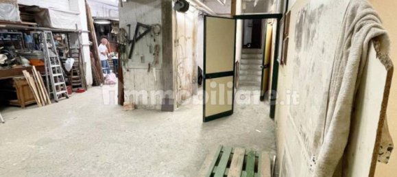 155m² Warehouse in Florence, Italy No. 270774 10