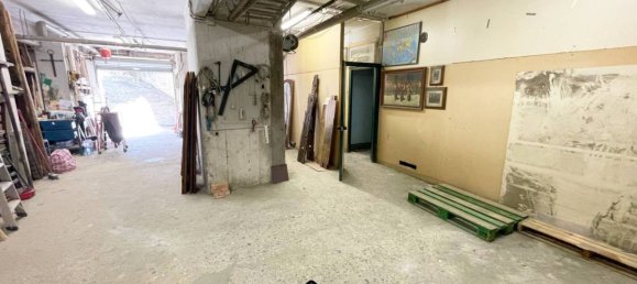 155m² Warehouse in Florence, Italy No. 270774 3