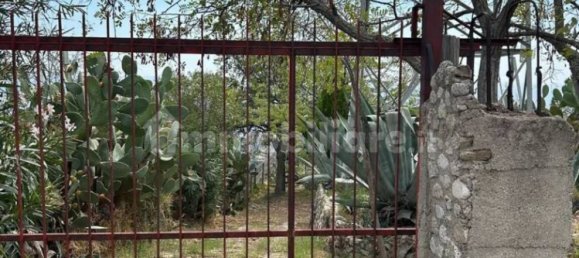 3 Schlafzimmer Wohnung in Roccella Ionica, Italy, Nr. 340183 2