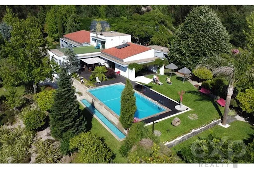 5 bedrooms Villa in Amarante, Portugal No. 281300