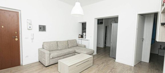 Apartamento de 4 habitaciónes en Genoa, Italy No. 36652 13