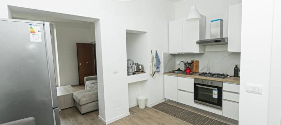 Apartamento de 4 habitaciónes en Genoa, Italy No. 36652 7