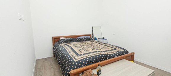 Apartamento de 4 habitaciónes en Genoa, Italy No. 36652 8
