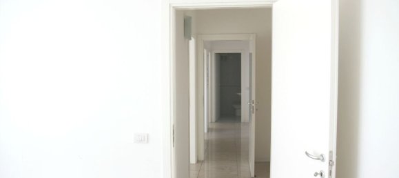 Bureau à Ravenna, Italy 95m² No. 107465 3