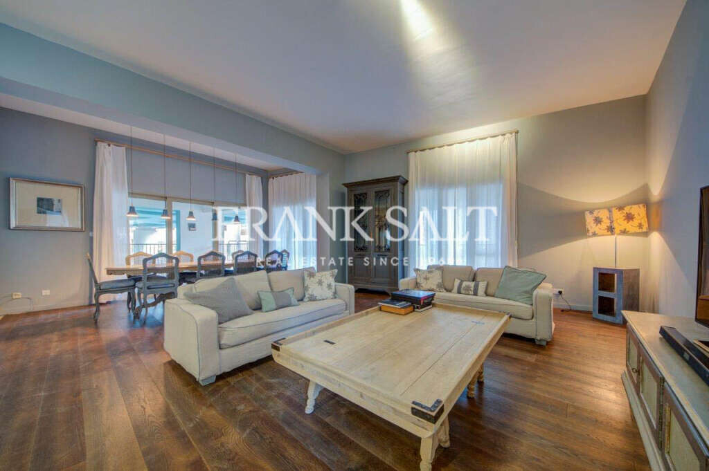 Apartamento T3 em Sliema, Malta N.º 10403