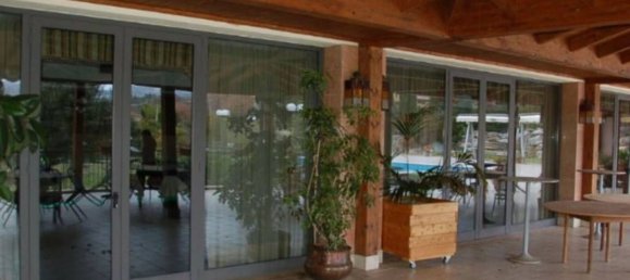 Gewerbliche Immobilie in Corciano, Italy 1588m², Nr. 373418 5