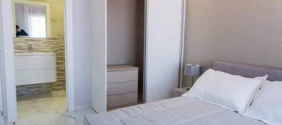 3 bedrooms Villa in La Florida, Spain No. 7030 16