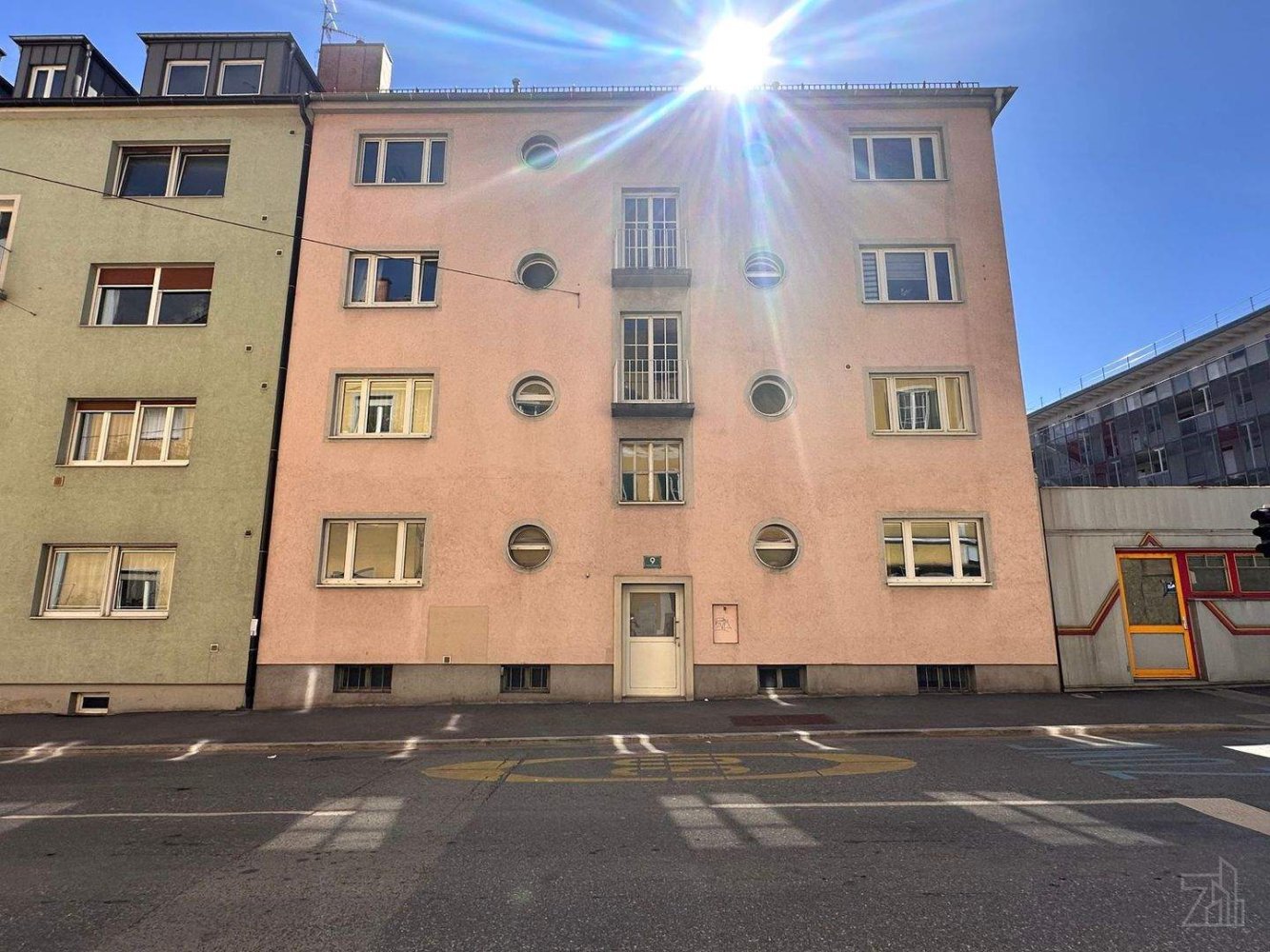 Квартира с 3 комнатами в Грис, Австрия № 20436