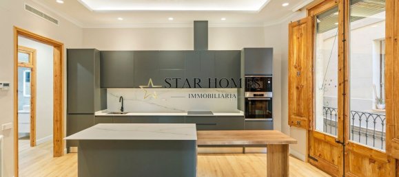 Apartamento T3 em Ciutat Vella, Spain N.º 85831 2