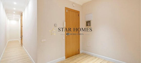 Apartamento T3 em Ciutat Vella, Spain N.º 85831 27