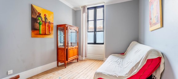 Квартира с 2 спальнями в Вильфранш-сюр-Сон, Франция № 244753 12