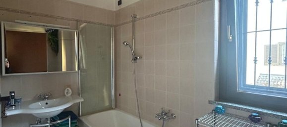 3-salle Villa à Rozzano, Italy No. 25592 44