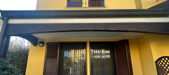 3-salle Villa à Rozzano, Italy No. 25592 4