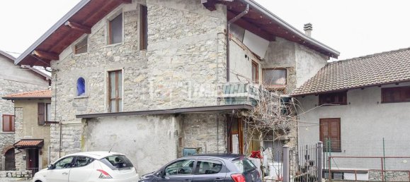 4 rooms Apartment in Sormano, Italy No. 36857 17