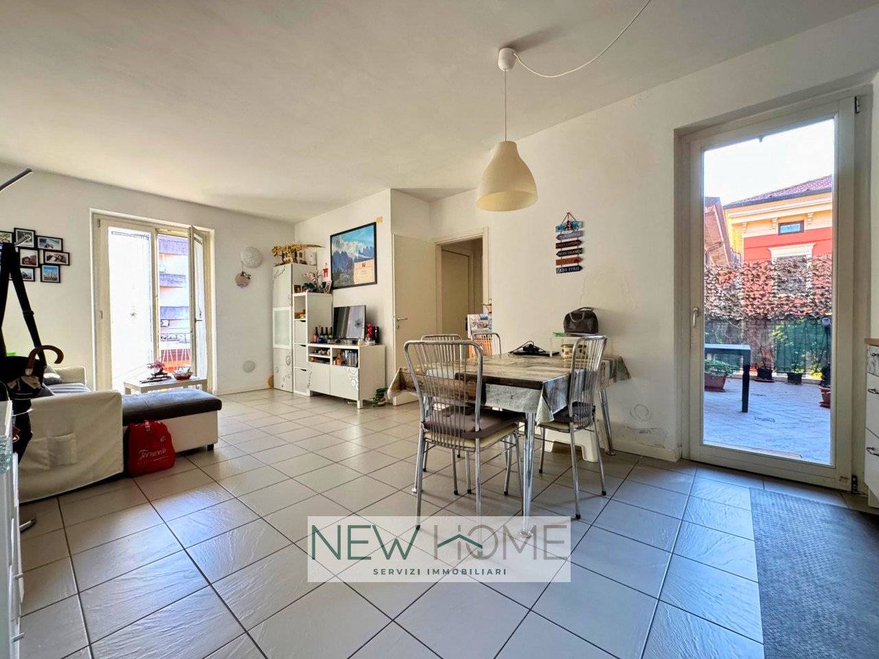 1 bedroom Apartment in Verona, Italy No. 272475