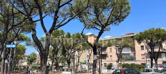 2 bedrooms Apartment in San Giorgio a Cremano, Italy No. 333161 5