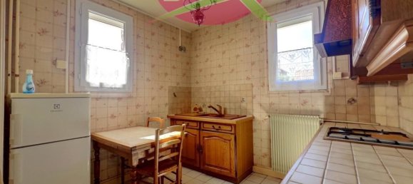 3 bedrooms House in Seine-Maritime, France No. 358805 4