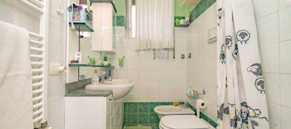 3غرفة شقة في Sesto San Giovanni, Italy رقم 33360 17