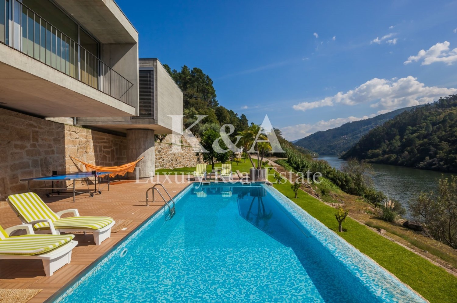 4 bedrooms Villa in Marco de Canaveses, Portugal No. 268277