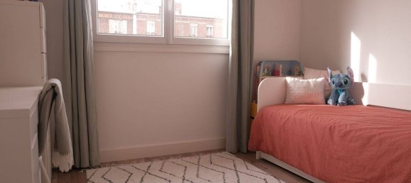 2 bedrooms Apartment in Asnieres-sur-Seine, France No. 327724 7