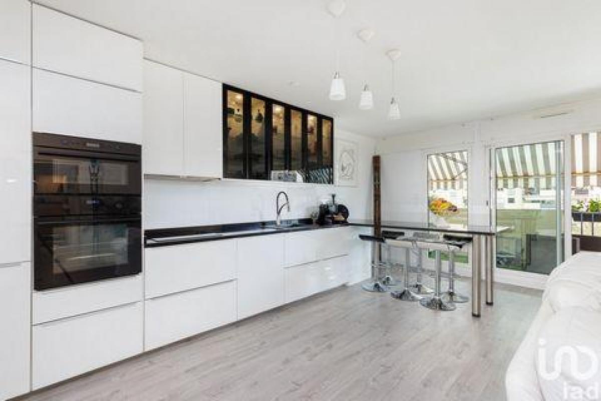 Apartamento com 2 quartos em condomínio em Nice, France N.º 9970