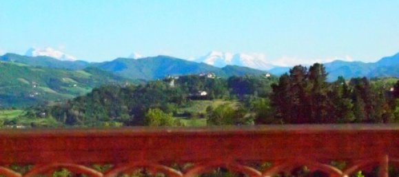 3 bedrooms House in Ascoli Piceno, Italy No. 137312 2