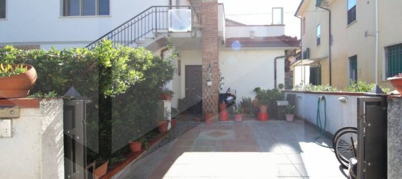 4 rooms Apartment in Pisa, Italy No. 27954 30