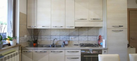 4 rooms Apartment in Pisa, Italy No. 27954 12