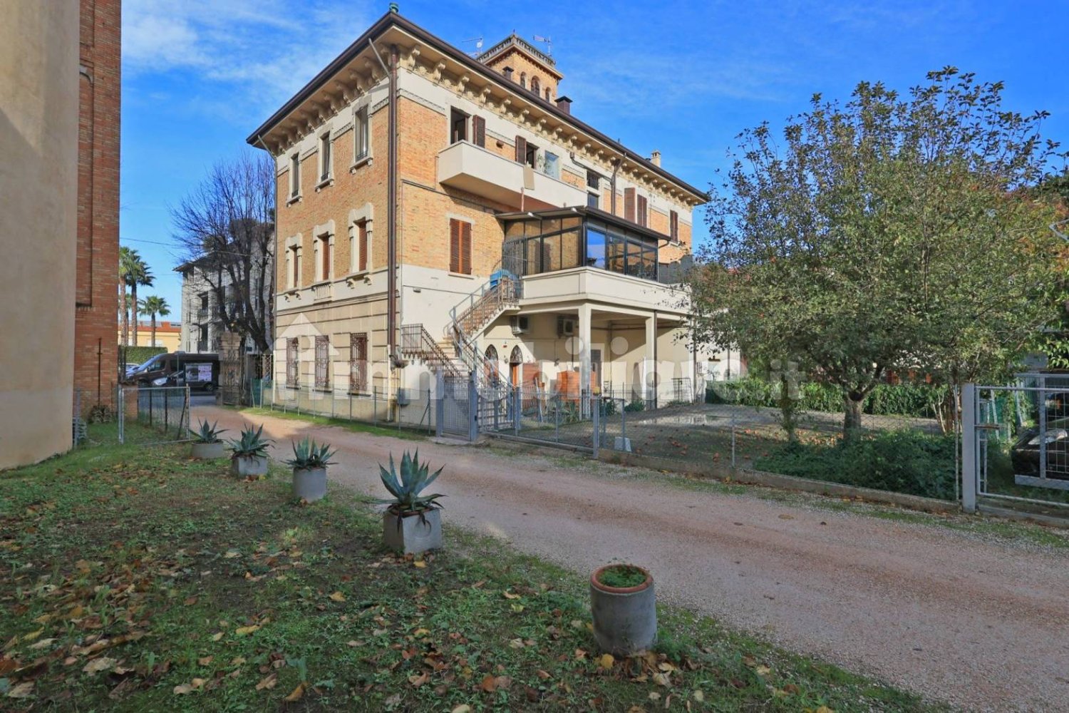 5غرفة مكتب في Cattolica, Italy رقم 73427