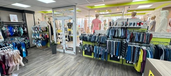  بناية في Solingen, Germany 311متر مربع رقم 324000 8