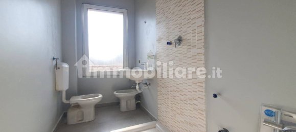 Apartamento de 2 dormitorios en Piacenza, Italy No. 31543 43