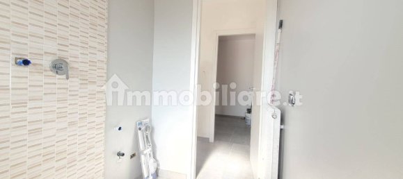 Apartamento de 2 dormitorios en Piacenza, Italy No. 31543 48