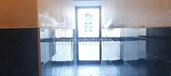 Apartamento de 2 dormitorios en Piacenza, Italy No. 31543 87