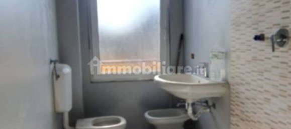 Apartamento de 2 dormitorios en Piacenza, Italy No. 31543 33