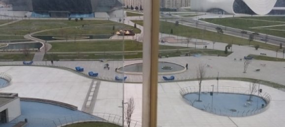 Apartamento de 3 dormitorios en Baku, Azerbaijan No. 359 2