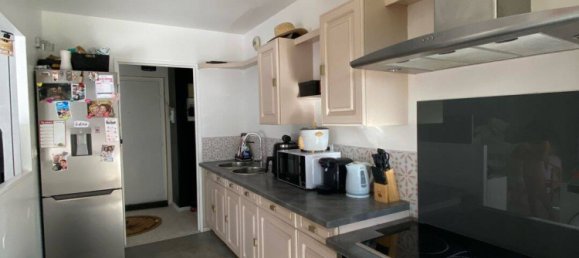 3 غرف نوم شقة في Les Ulis, France رقم 328454 2