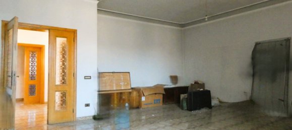 6 bedrooms Villa in Montelupo Fiorentino, Italy No. 291817 3